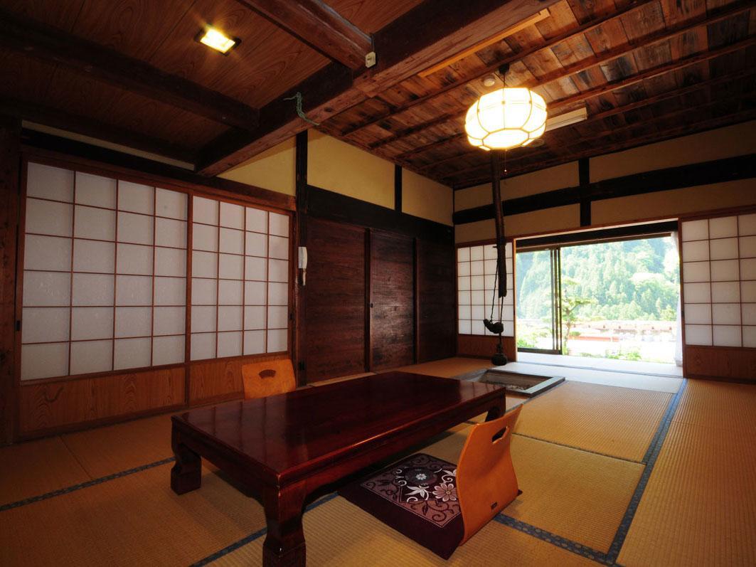 Hotel Kazuraya Miyoshi  Exterior foto